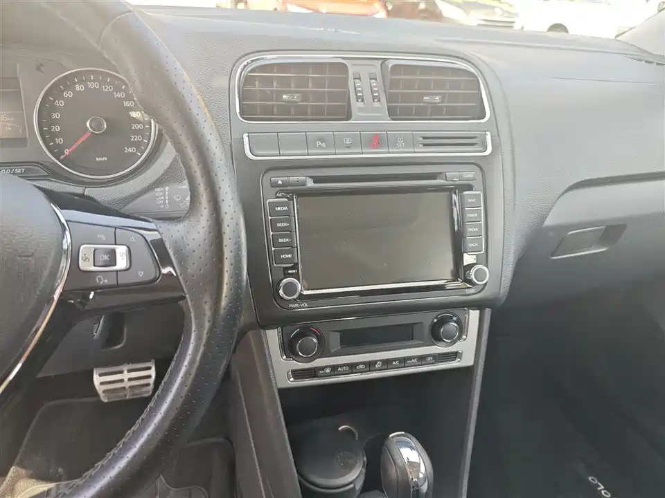 Volkswagen Polo Volkswagen Polo