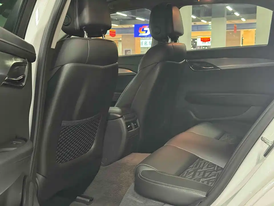 Cadillac ATS-L