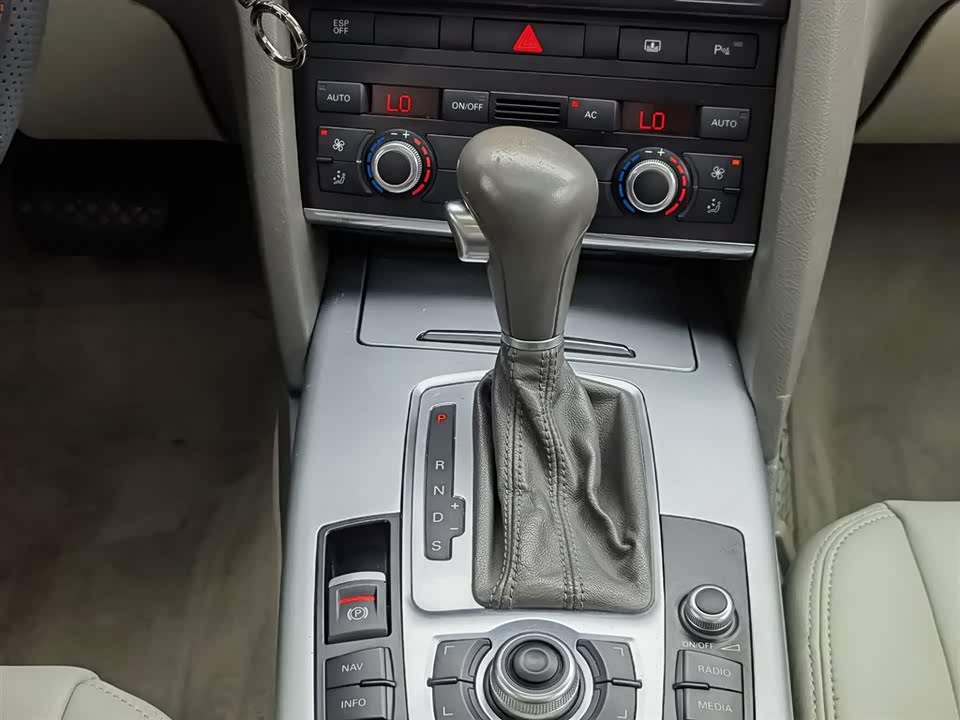 Audi A6L Audi A6L