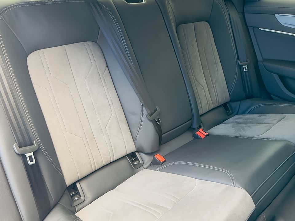 Audi A6L Audi A6L