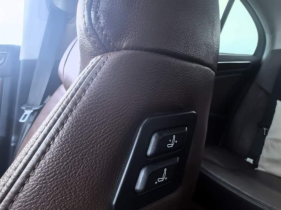 Hongqi H7 Hongqi H7