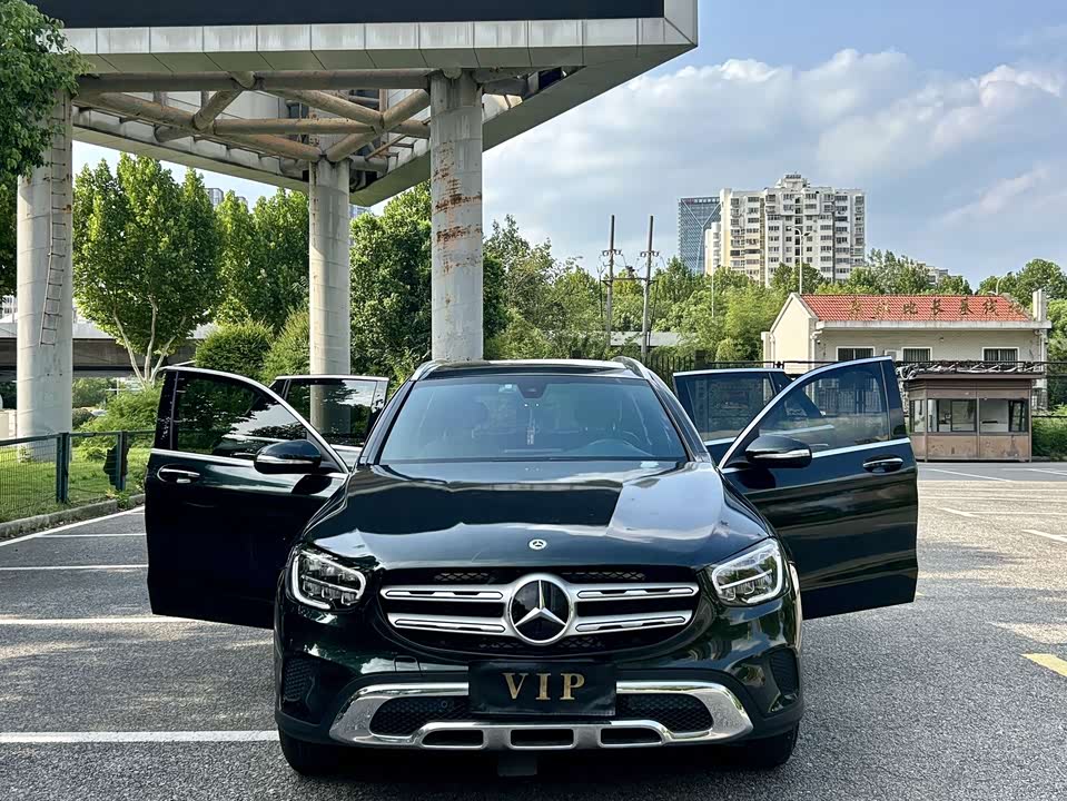 Mercedes-Benz GLC Mercedes-Benz GLC