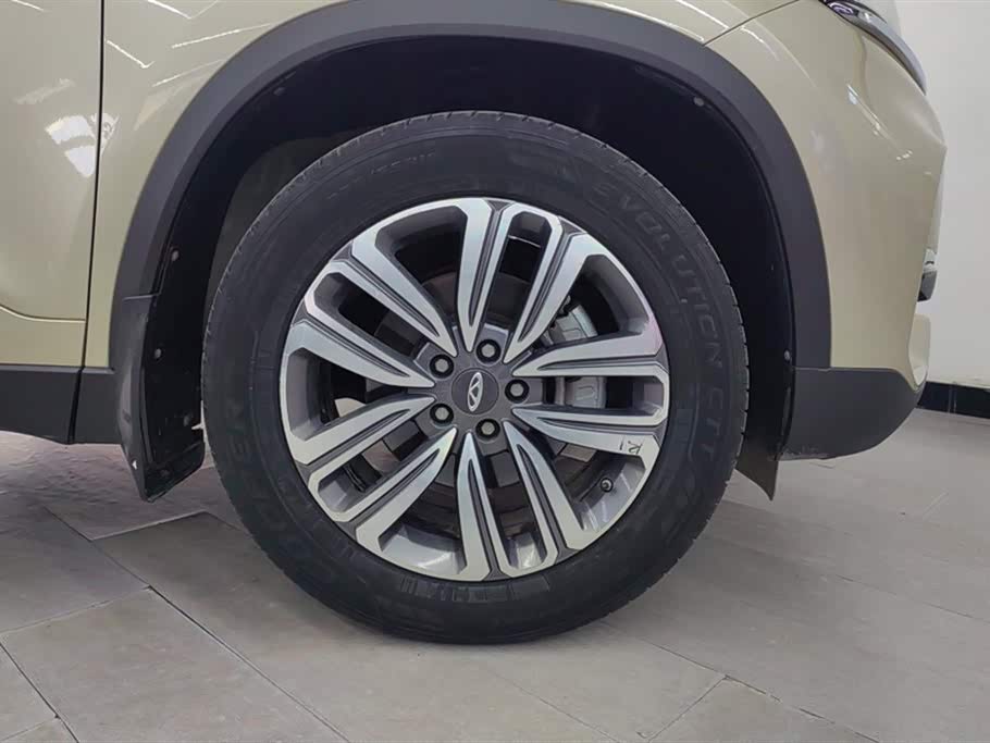 Chery Tiggo 8