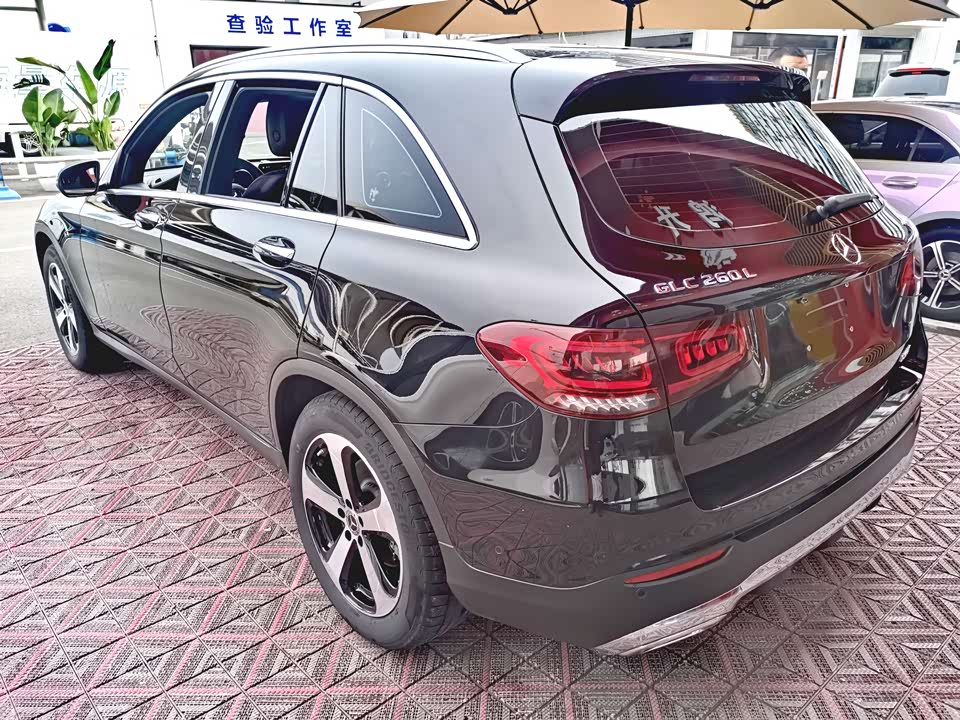 Mercedes-Benz GLC Mercedes-Benz GLC