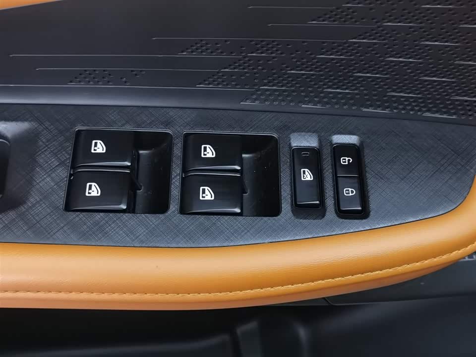 Changan UNI-V Changan UNI-V