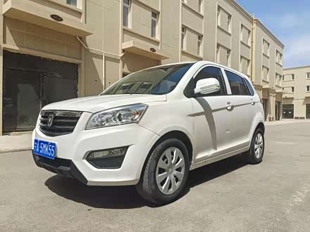 37万6万公里/2017-11/银川/4年钻石商家长安cs35 2017款 1.