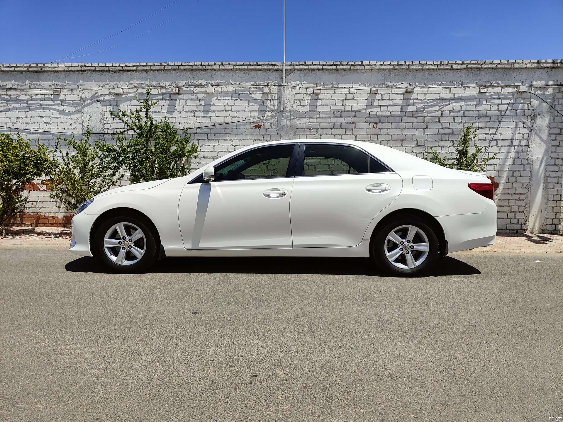 Toyota 2.5V, 2017 3