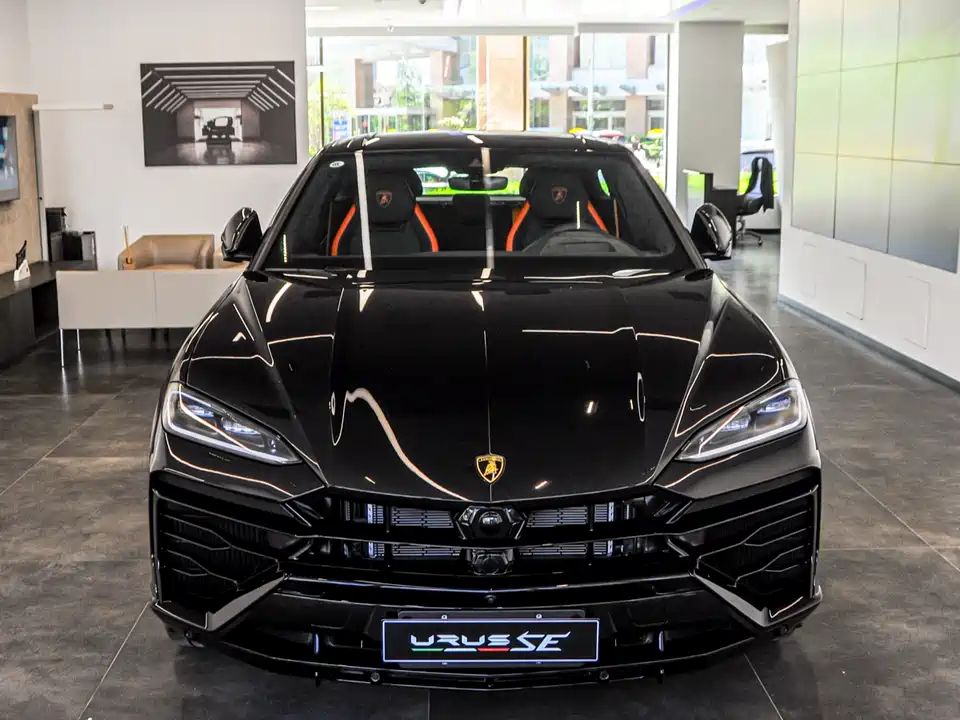 Lamborghini Urus SE