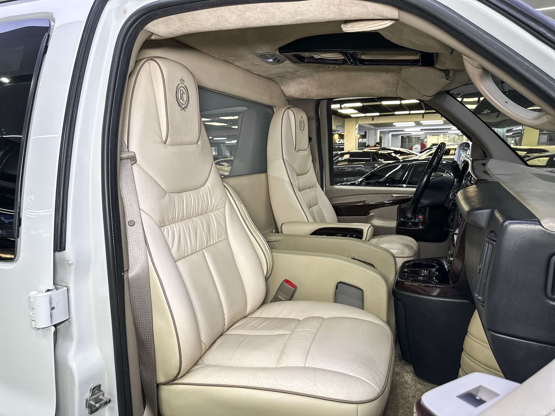 GMC SAVANA, 2016 13