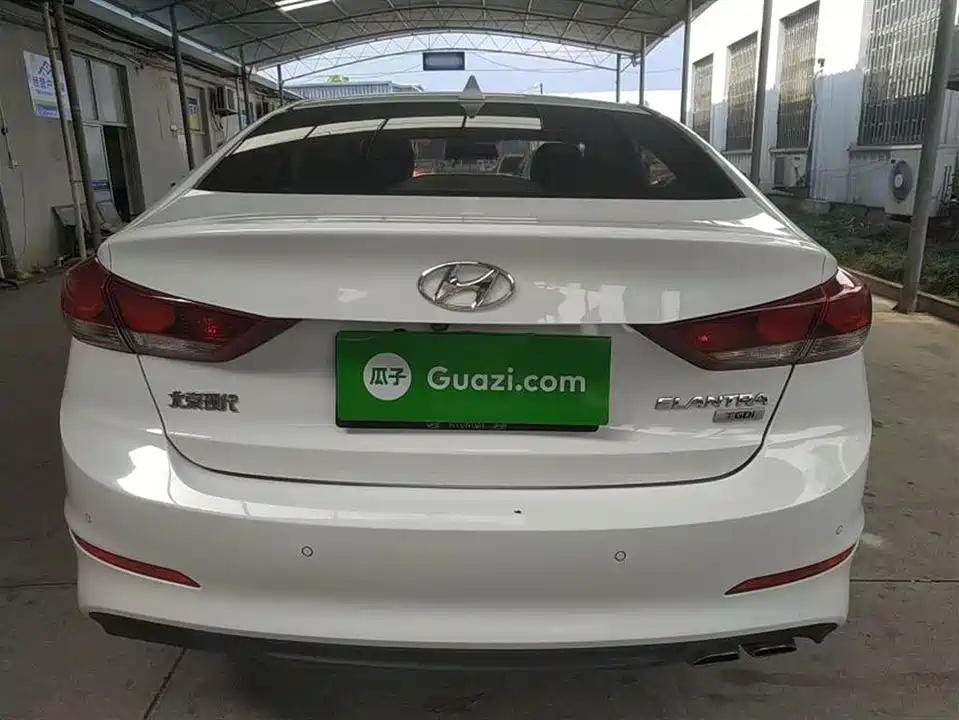 Hyundai Lead