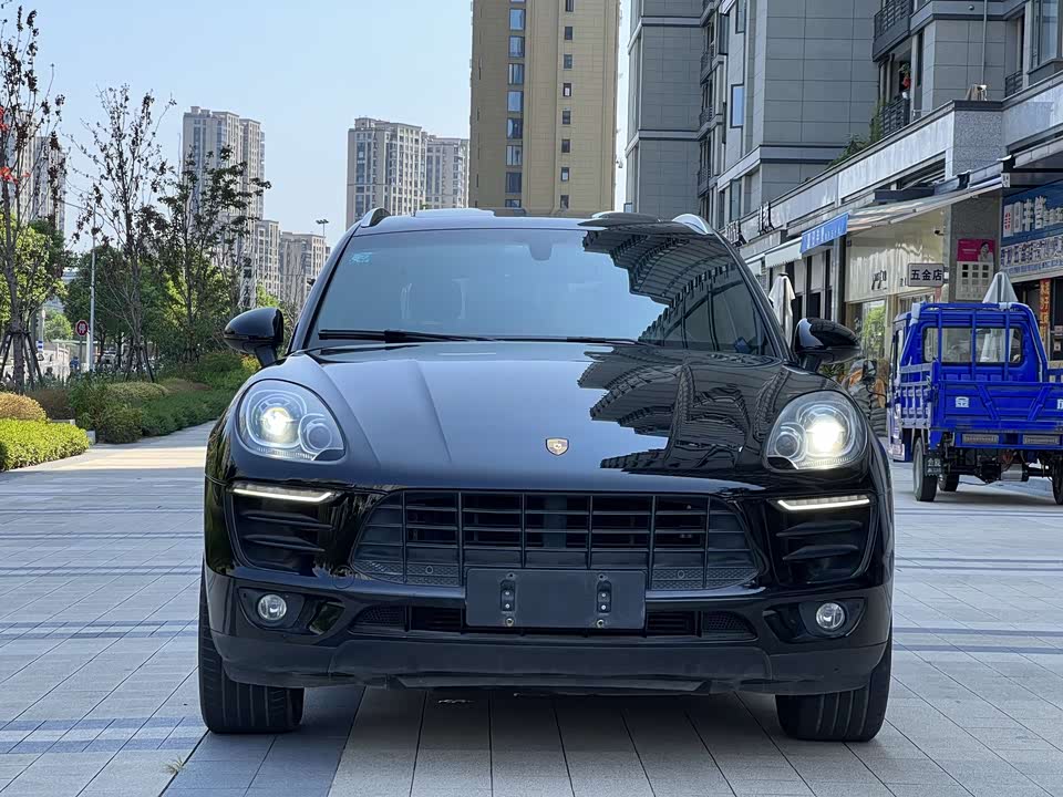 Porsche Macan Porsche Macan