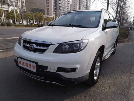 比亚迪s6 2012款 2.4l 自动尊享型