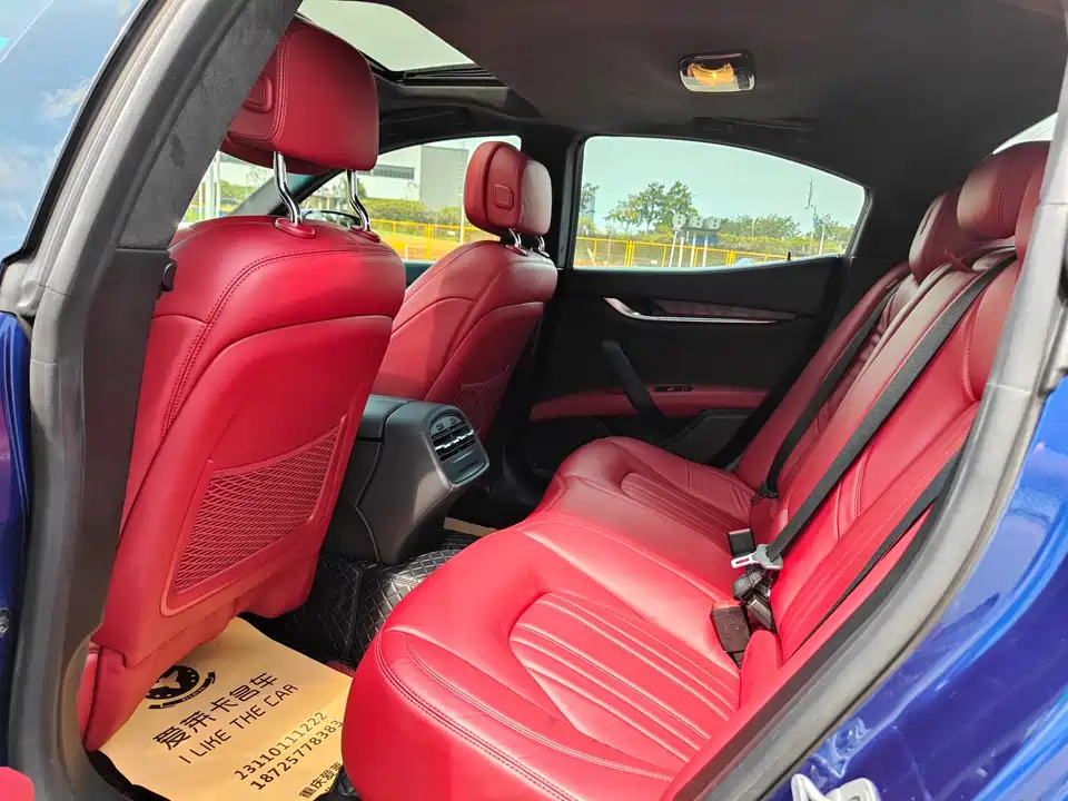 Maserati Ghibli Maserati Ghibli