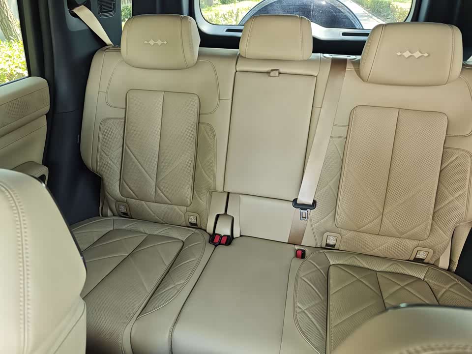 BYD Leopard 5 BYD Leopard 5