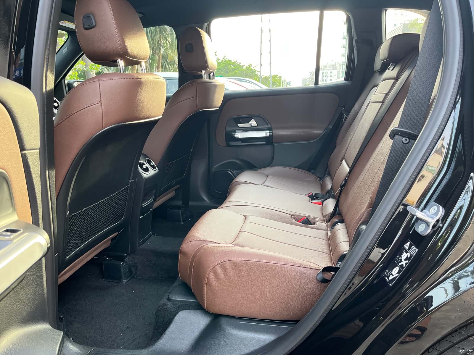 Mercedes-Benz GLB, 2024 8