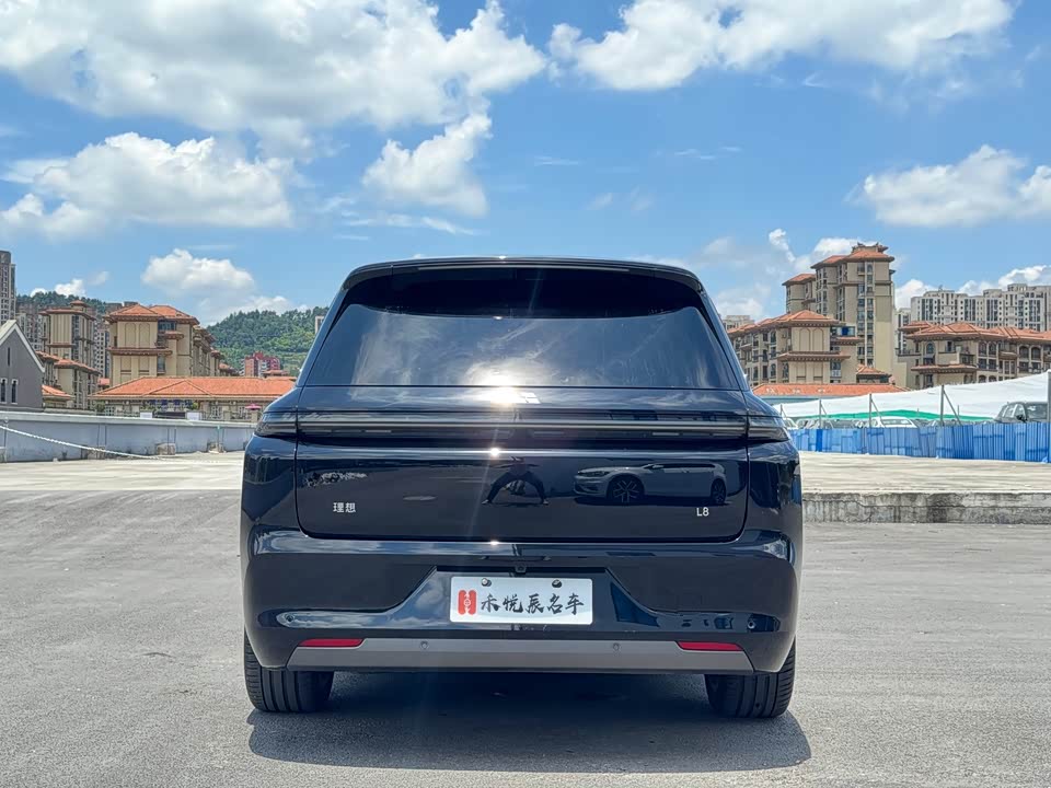 Li Auto Ideal L8 Li Auto Ideal L8