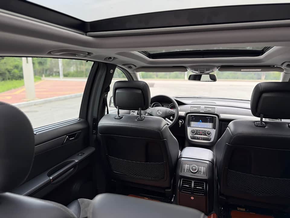 Mercedes-Benz R-class