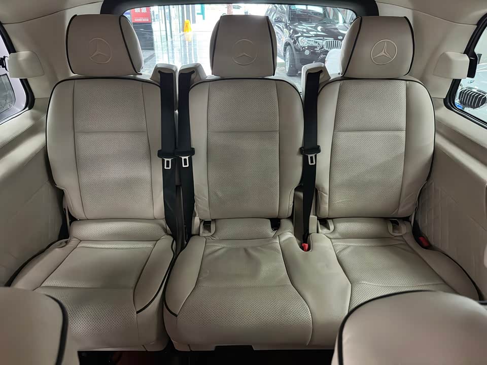 Mercedes-Benz Vito Mercedes-Benz Vito