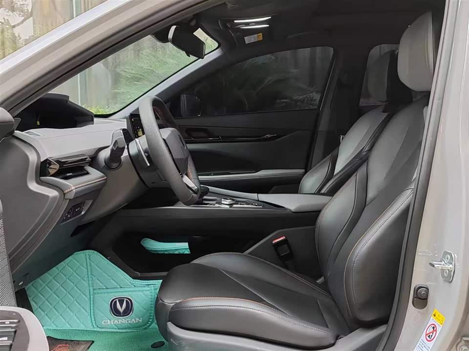Changan UNI-V Changan UNI-V