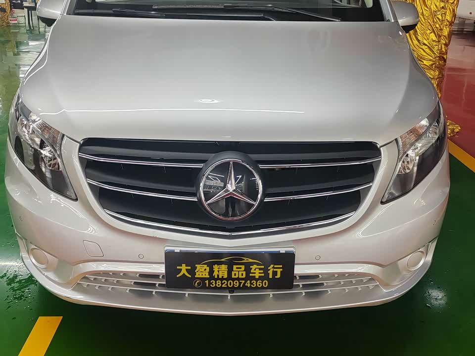 Mercedes-Benz Vito