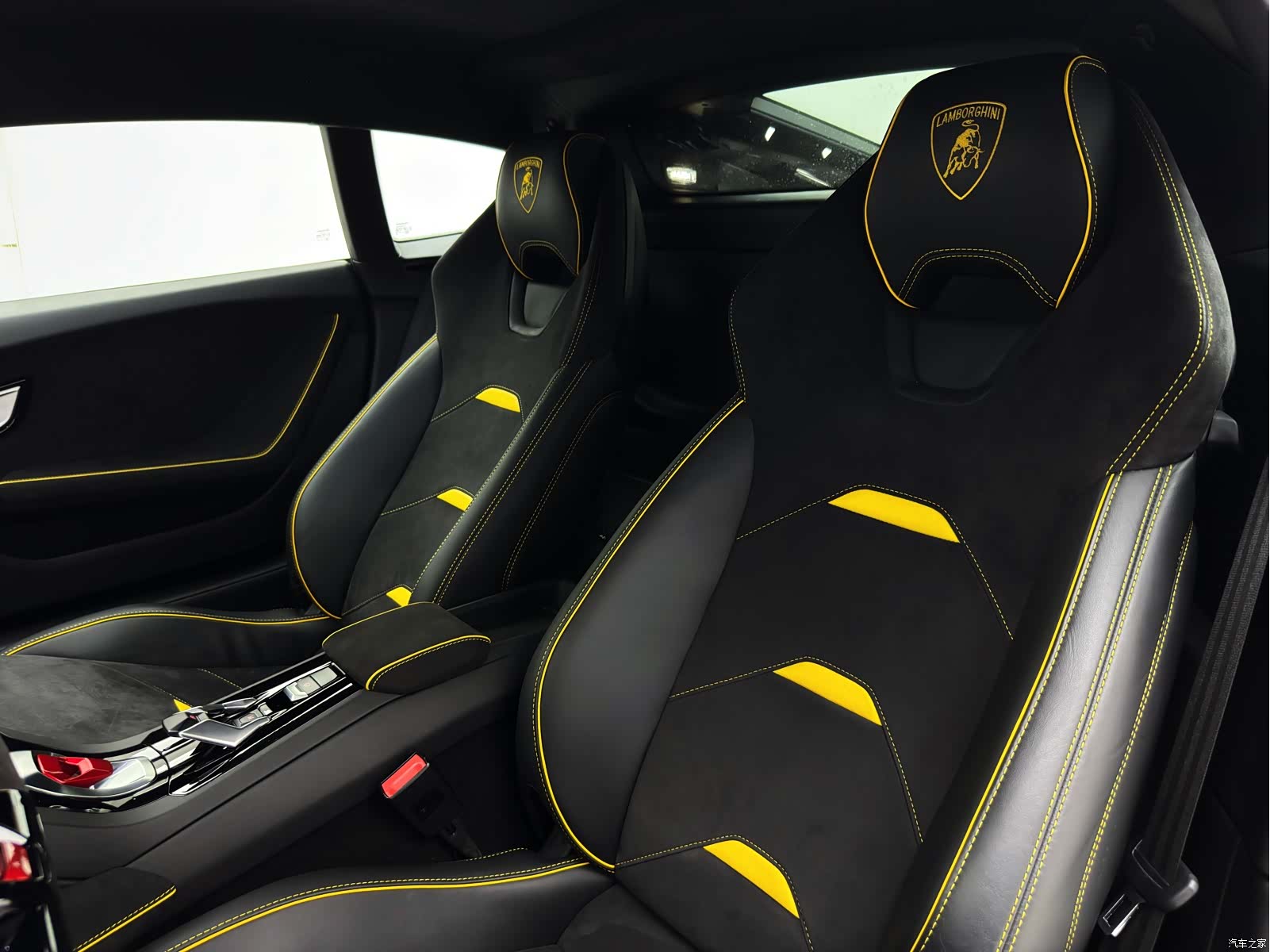 Lamborghini Huracán, 2022 16