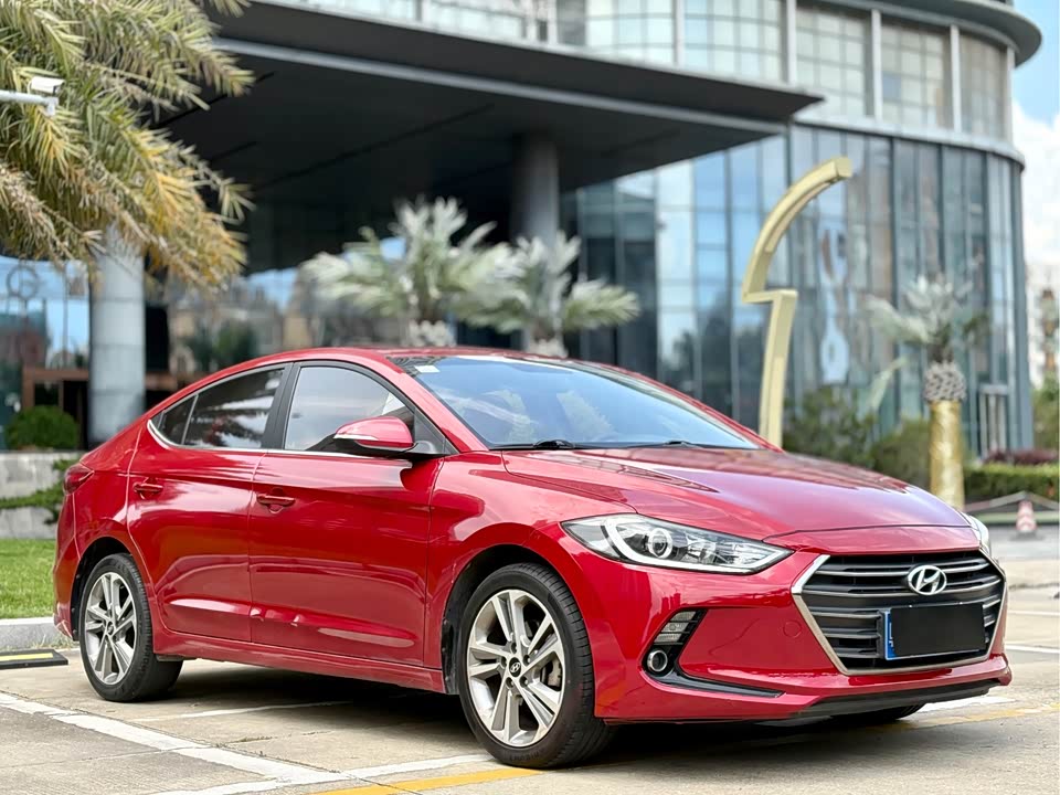 Hyundai Lead
