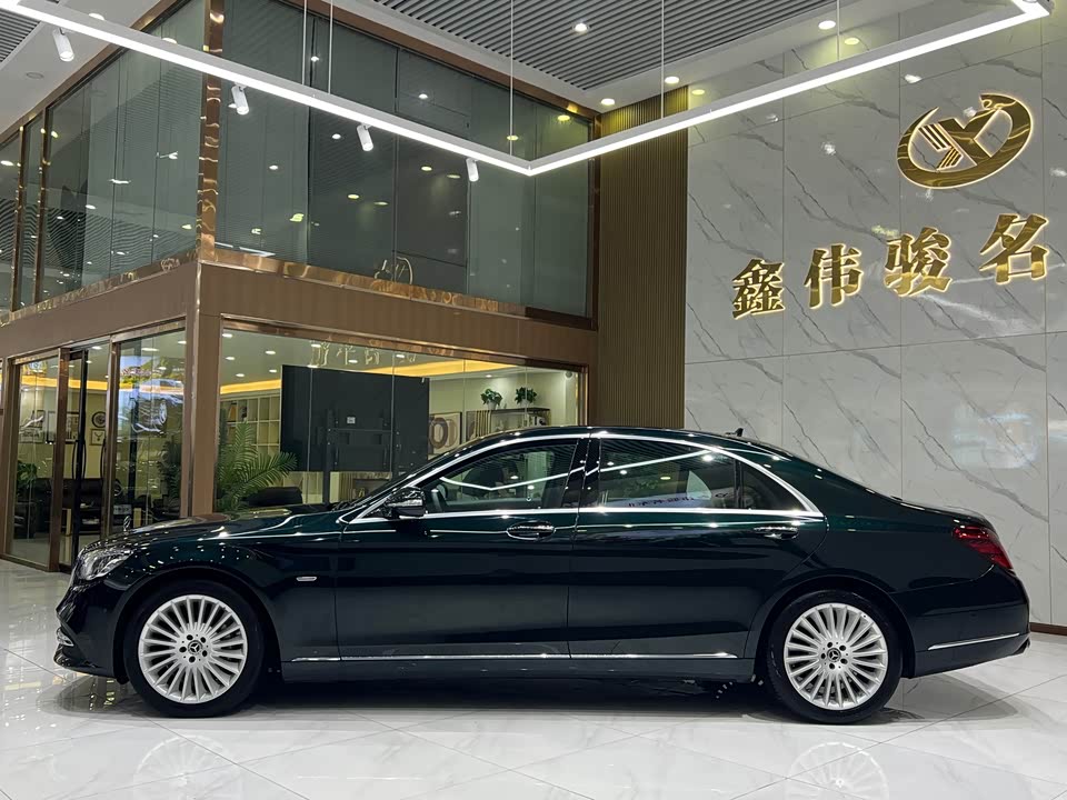 Mercedes-Benz S-class Mercedes-Benz S-class