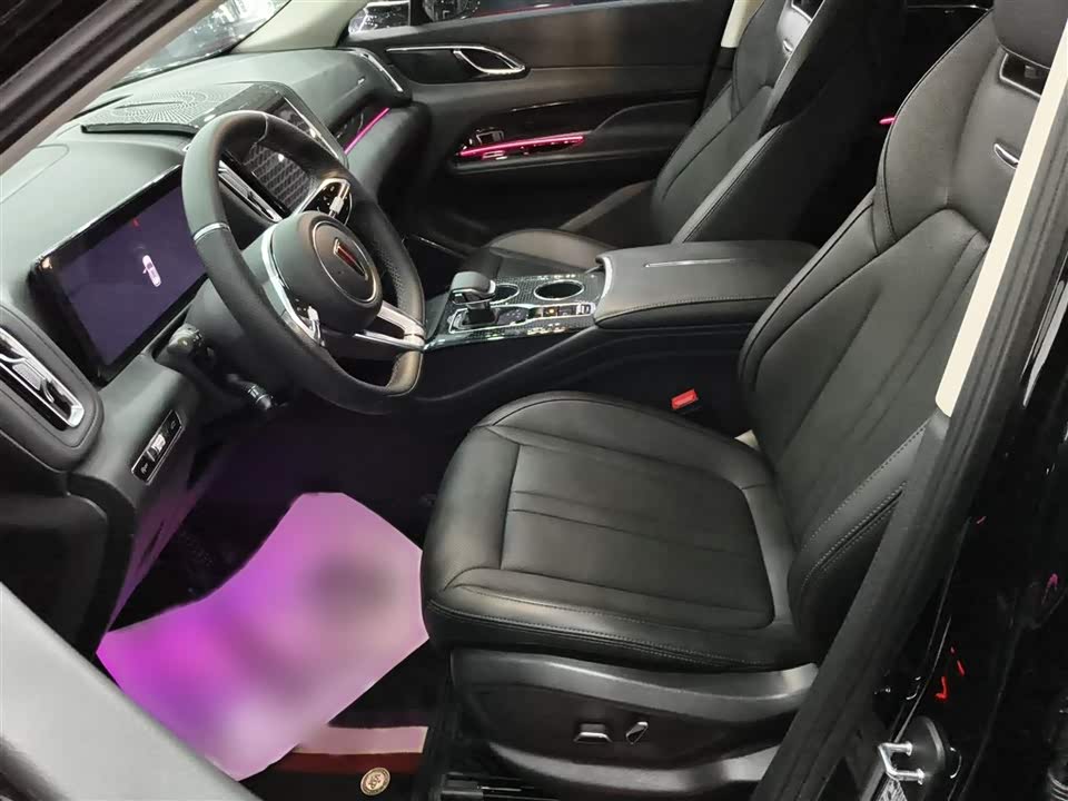 Hongqi HS3