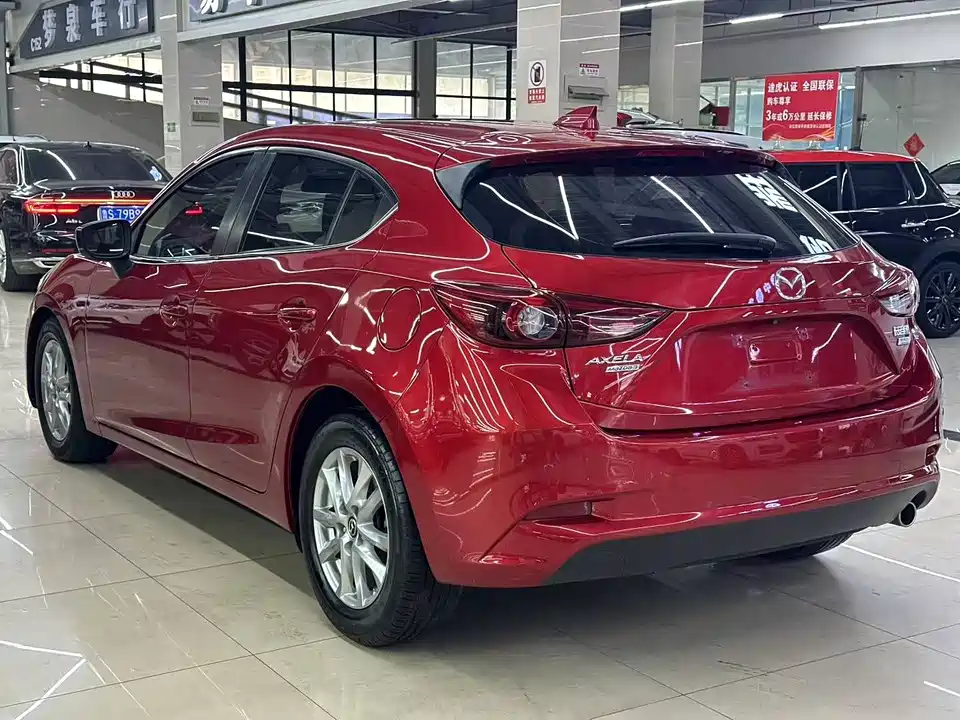 Mazda 3 Angkesaila