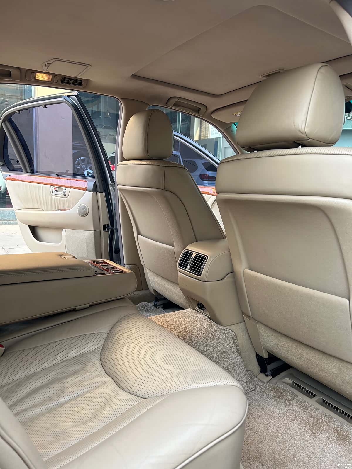 Lexus LS, 2005 12