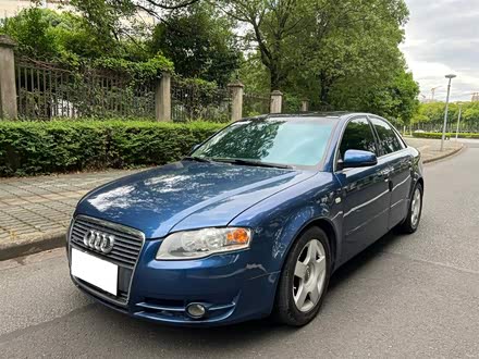 奥迪a4 2006款 1.8t 豪华型