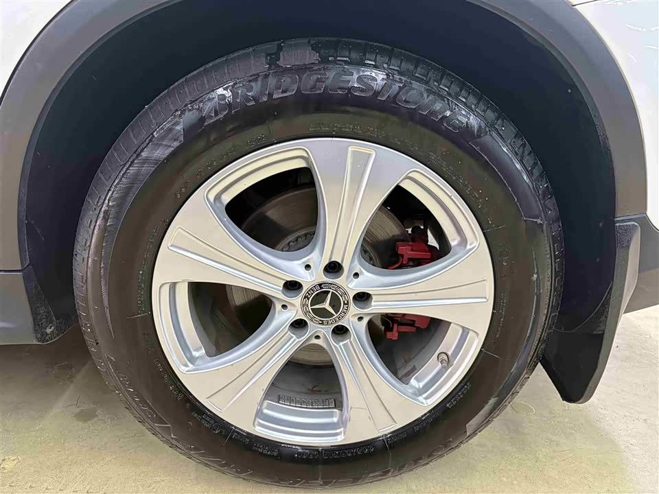 Mercedes-Benz GLC Mercedes-Benz GLC