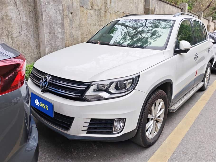 Volkswagen Tiguan Volkswagen Tiguan