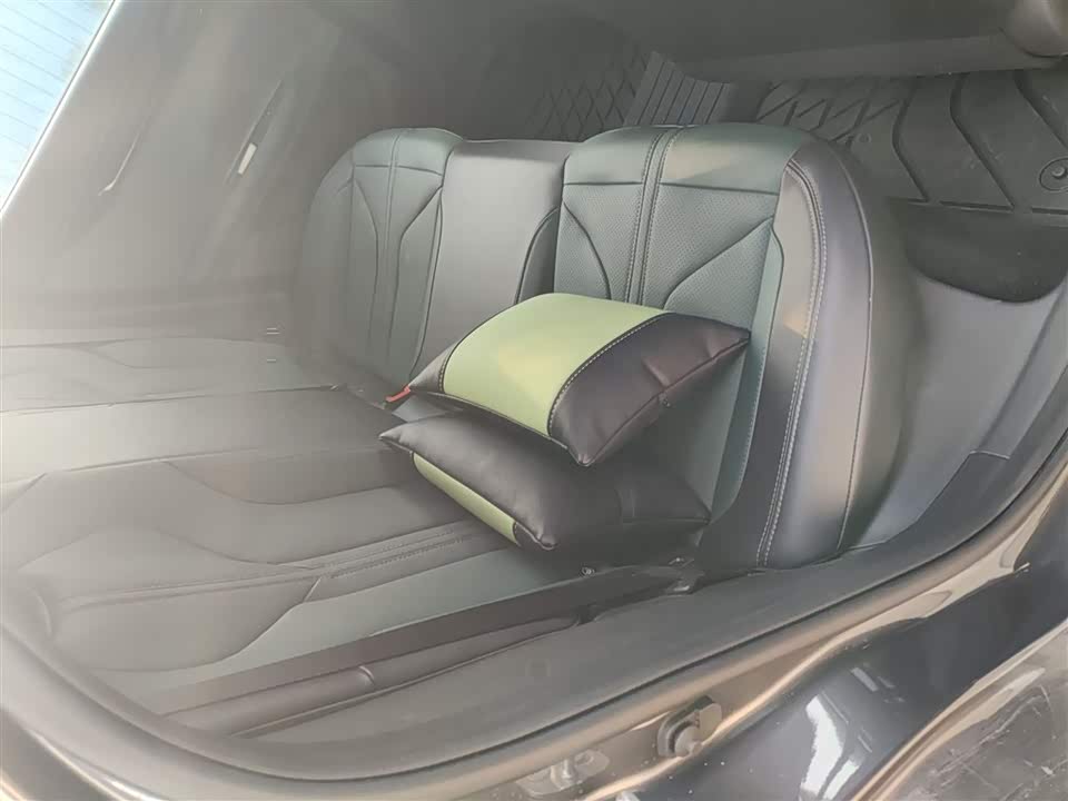Changan UNI-V Smart iDD Changan UNI-V Smart iDD