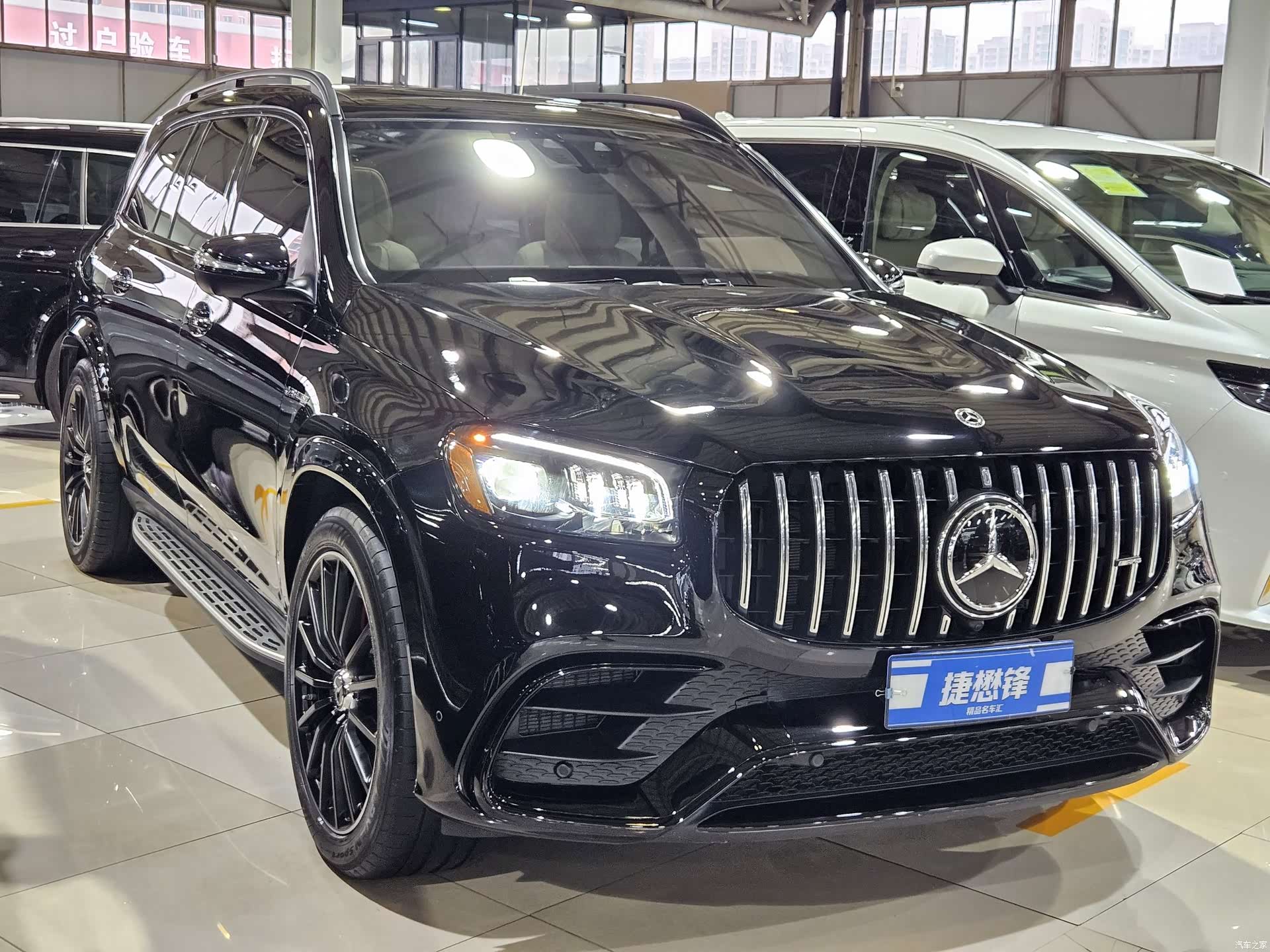 Mercedes-Benz GLS, 2024 3