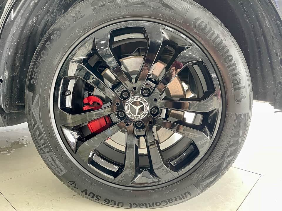Mercedes-Benz GLE Mercedes-Benz GLE