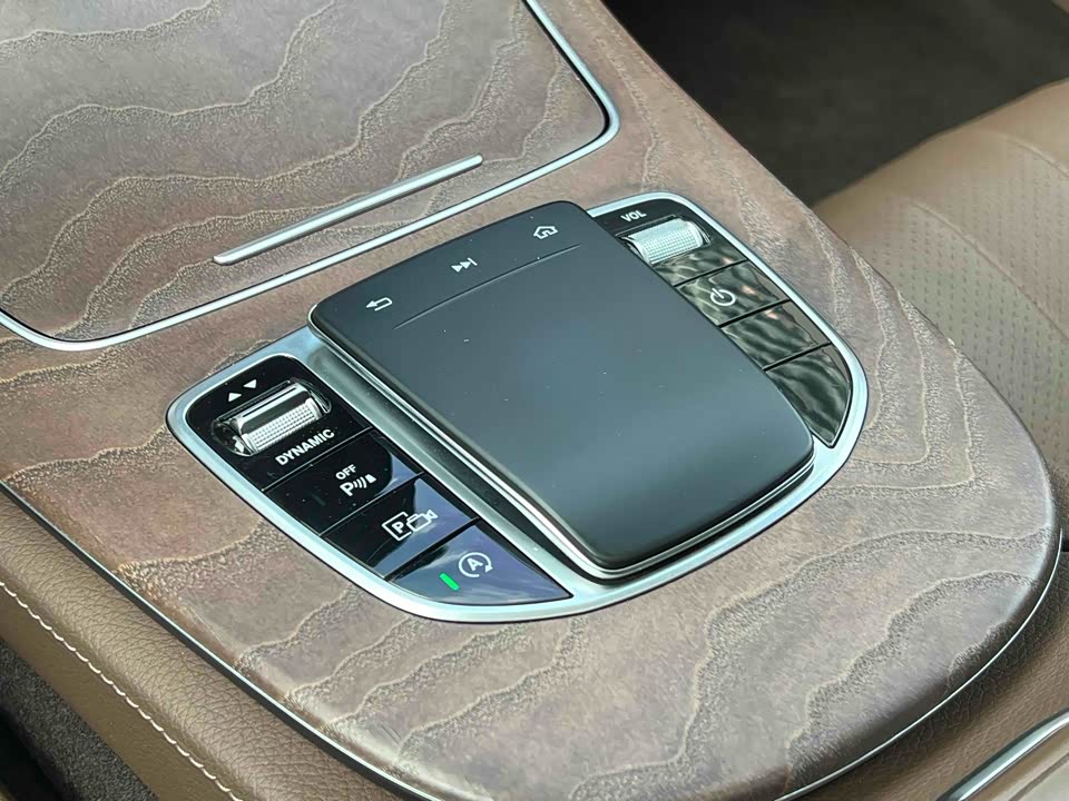 Mercedes-Benz E-class Mercedes-Benz E-class