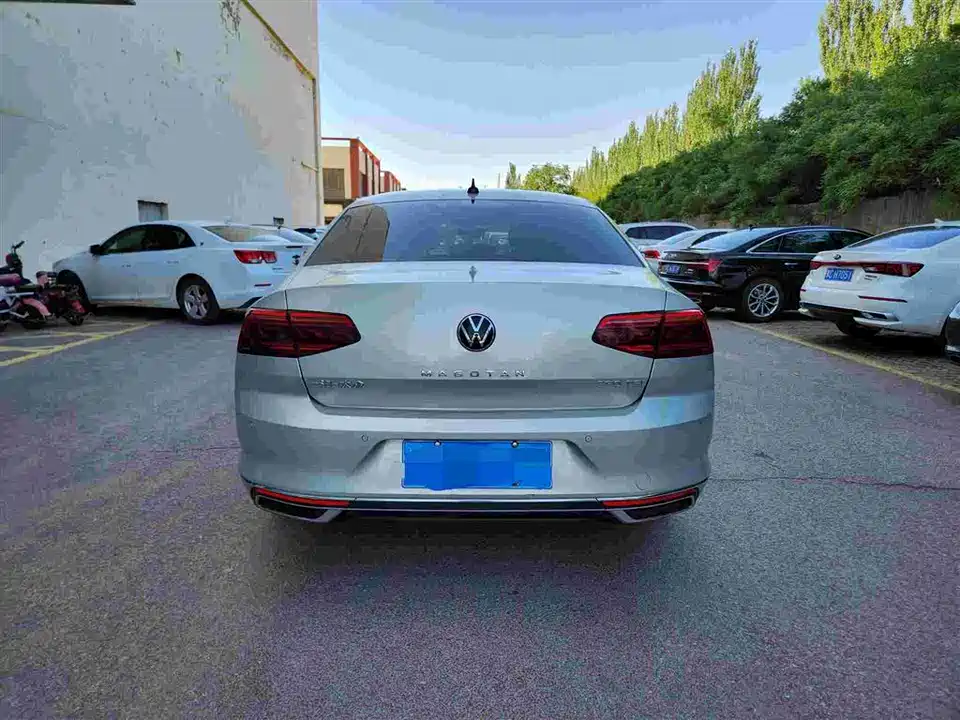 Volkswagen Magotan