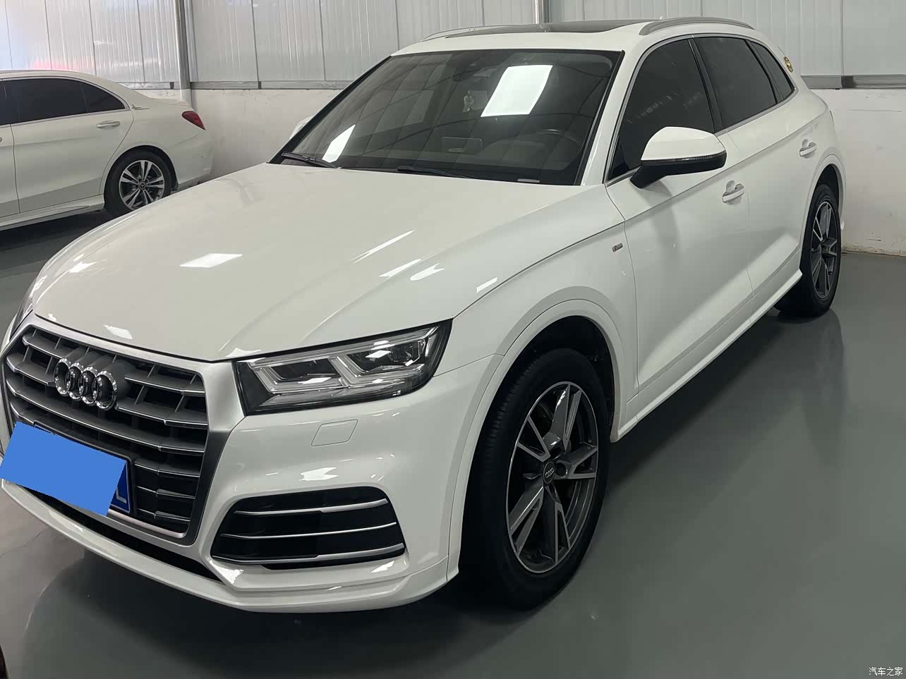 Audi Q5L, 2019 1