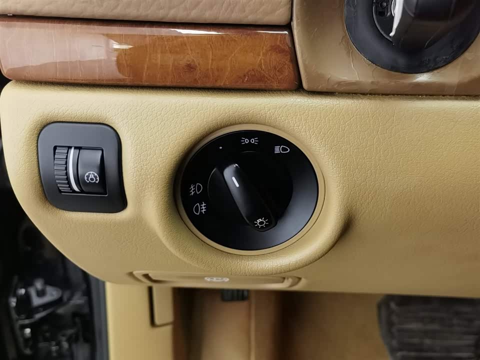 Dongfeng Wuhan Car