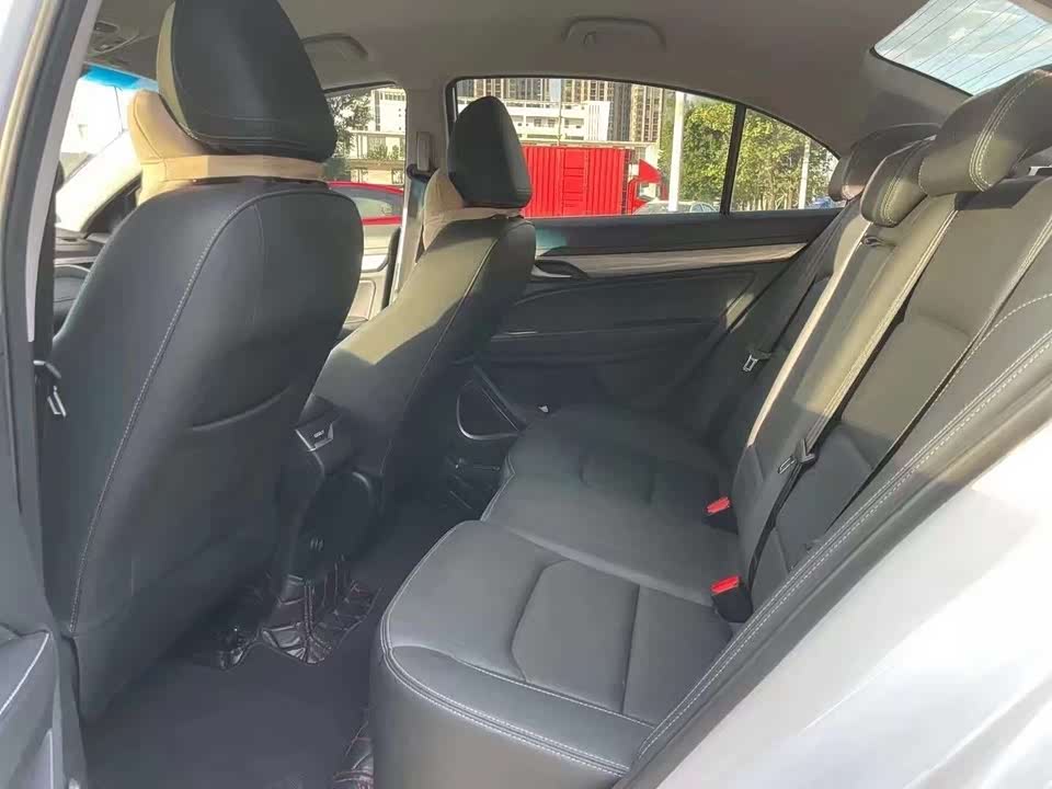 Geely Emgrand Geely Emgrand