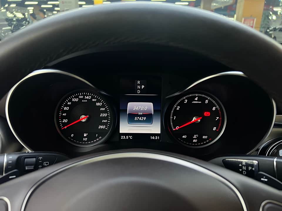 Mercedes-Benz GLC Mercedes-Benz GLC