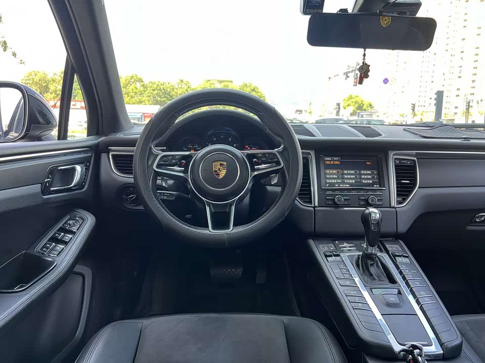 Porsche Macan Porsche Macan