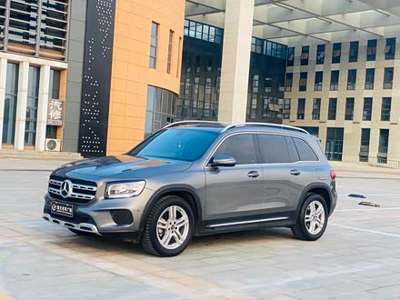 奔驰glb 2020款 glb 180 动感型