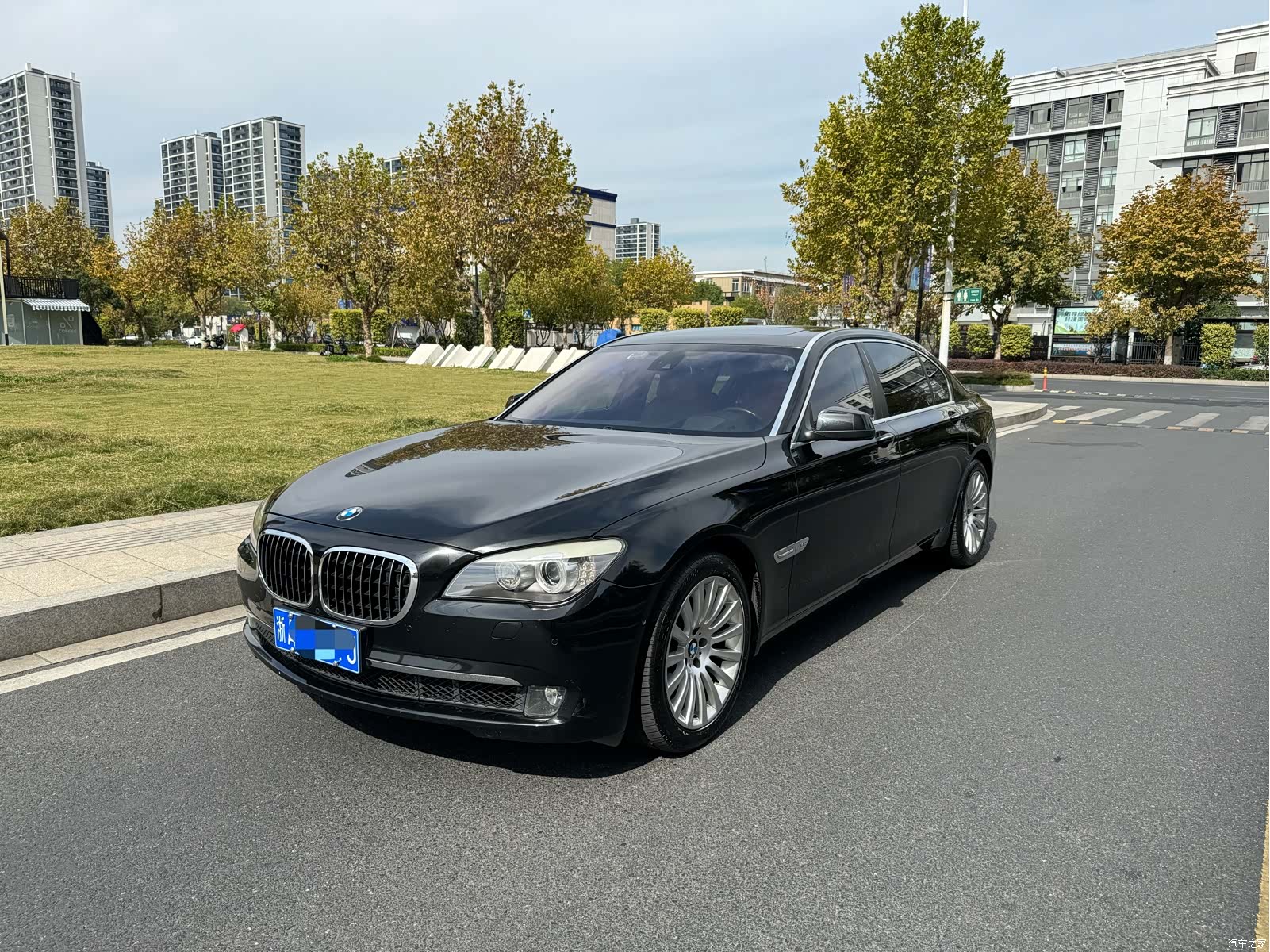 BMW 7 Series, 2013 1