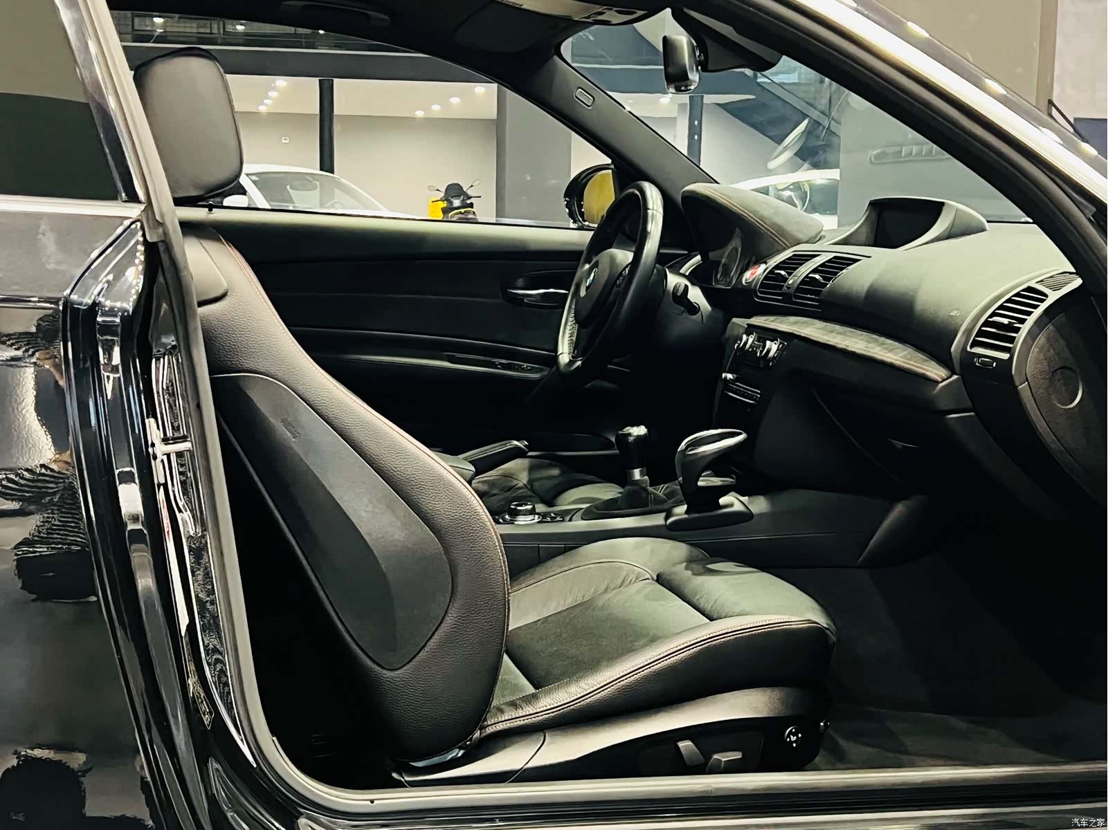 BMW 1 Series, 2012 6