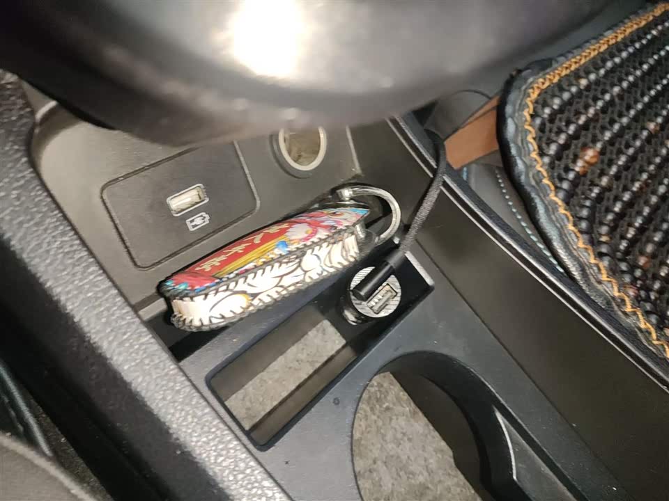 BYD e2