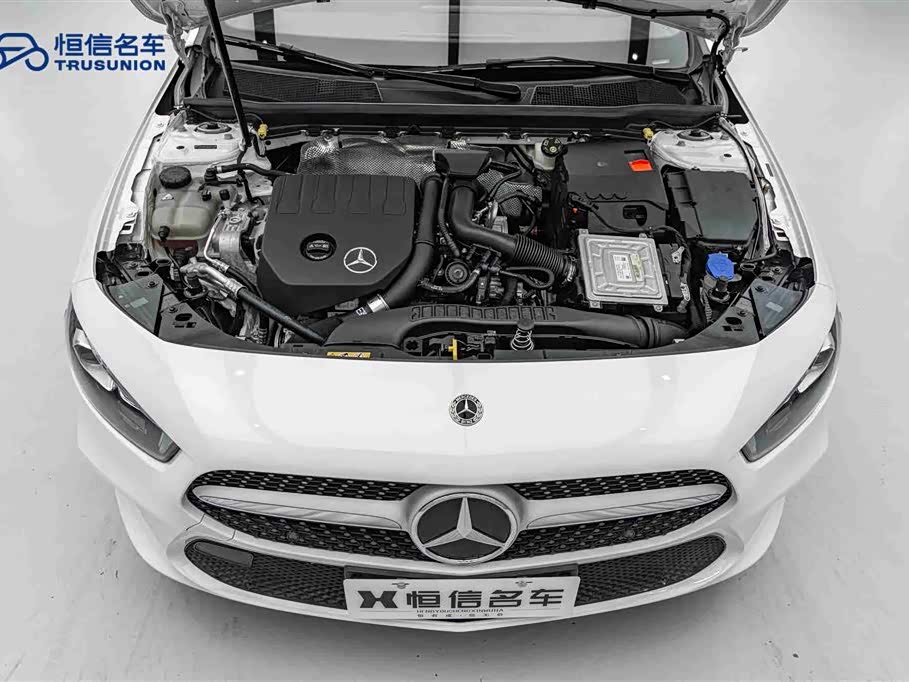 Mercedes-Benz Class A Mercedes-Benz Class A