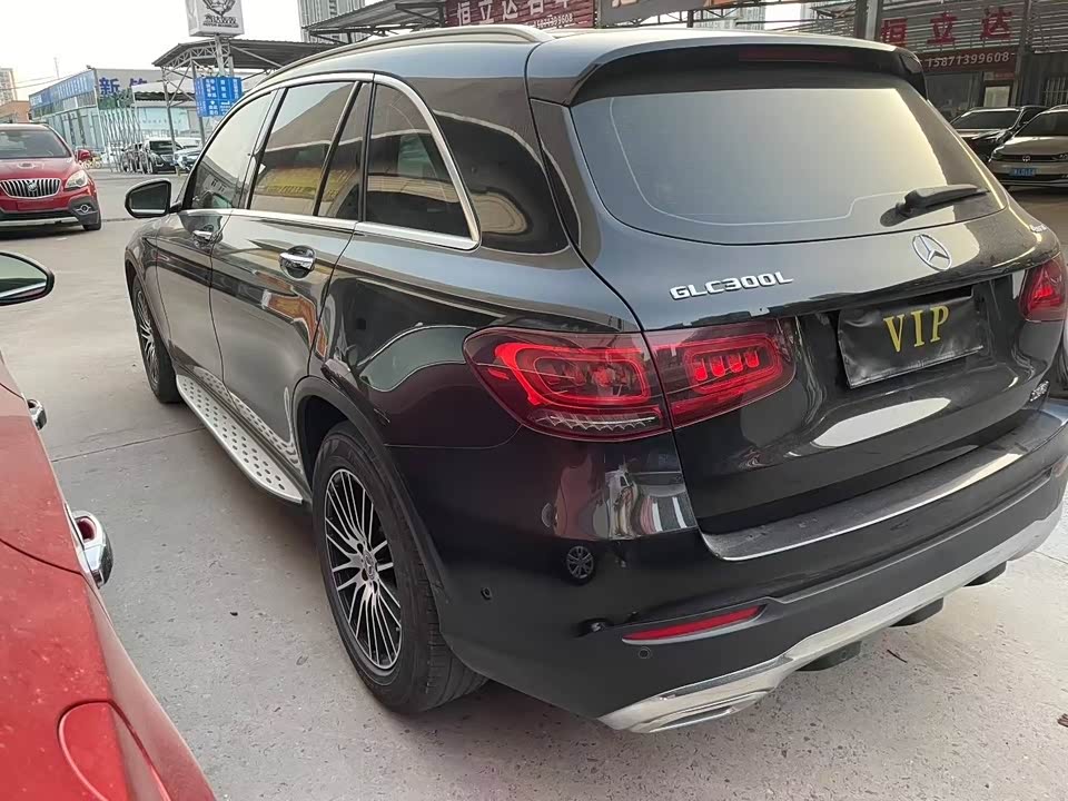 Mercedes-Benz GLC Mercedes-Benz GLC