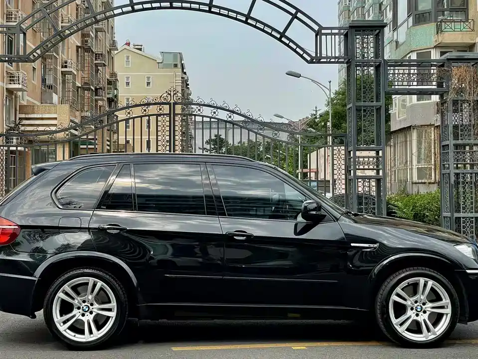 BMW X5 M